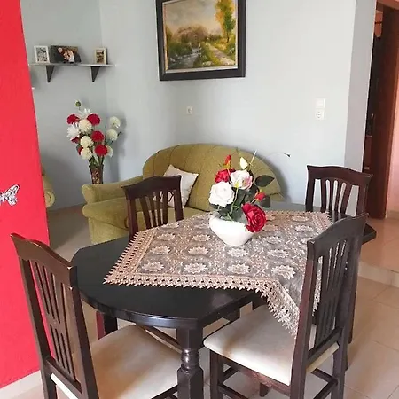 Private Village House With Yard Σπίτι διακοπών